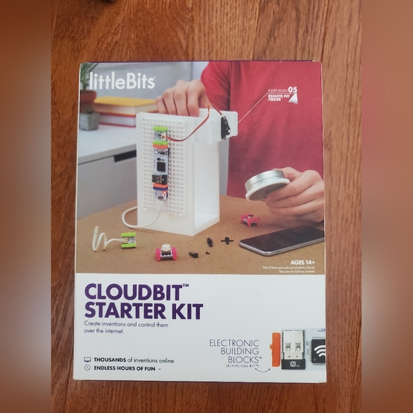 LittleBits CloudBit Electronic Inventions Starter Kit - Picture 1 of 5